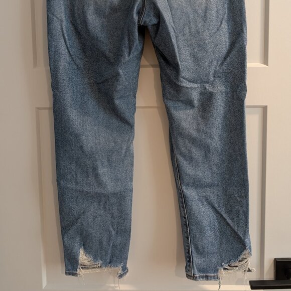 American Eagle Medium Wash Distressed Curvy Mom Jeans - Picture 3 of 6